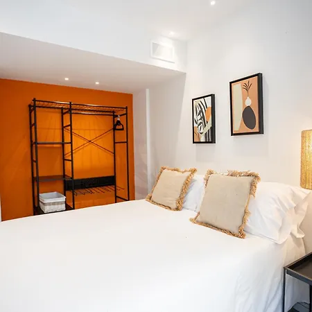 Apartment 7 Dreams