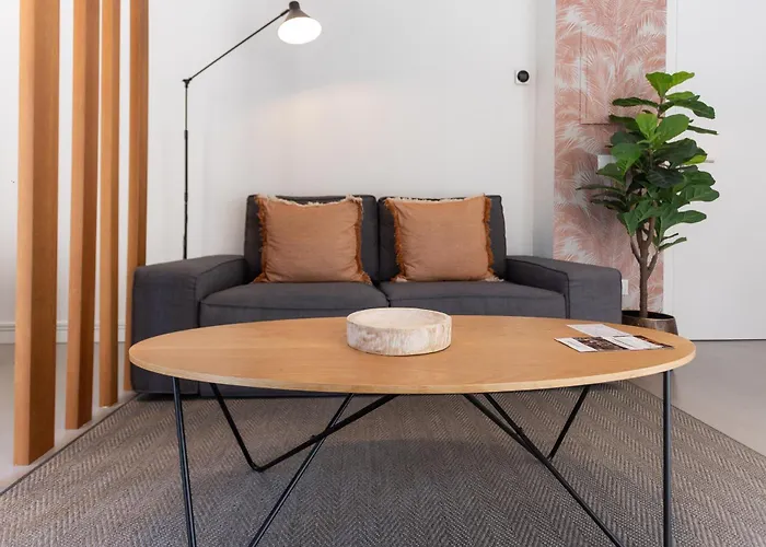 Apartment 7 Dreams *